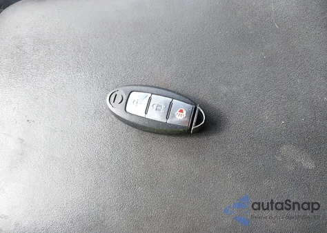 2016 Nissan Pathfinder S z USA, uszkodzony, nr VIN 5N1AR2MN2GC661433